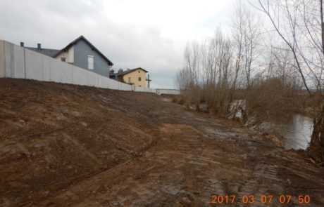 Hochwasserschutzmauer Furth-Aisting